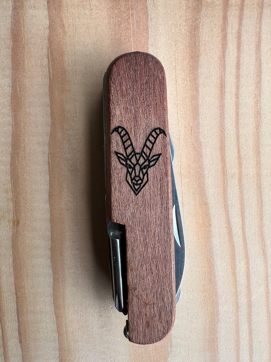 Taschenmesser mit Hirschmotiv & Holzgriff