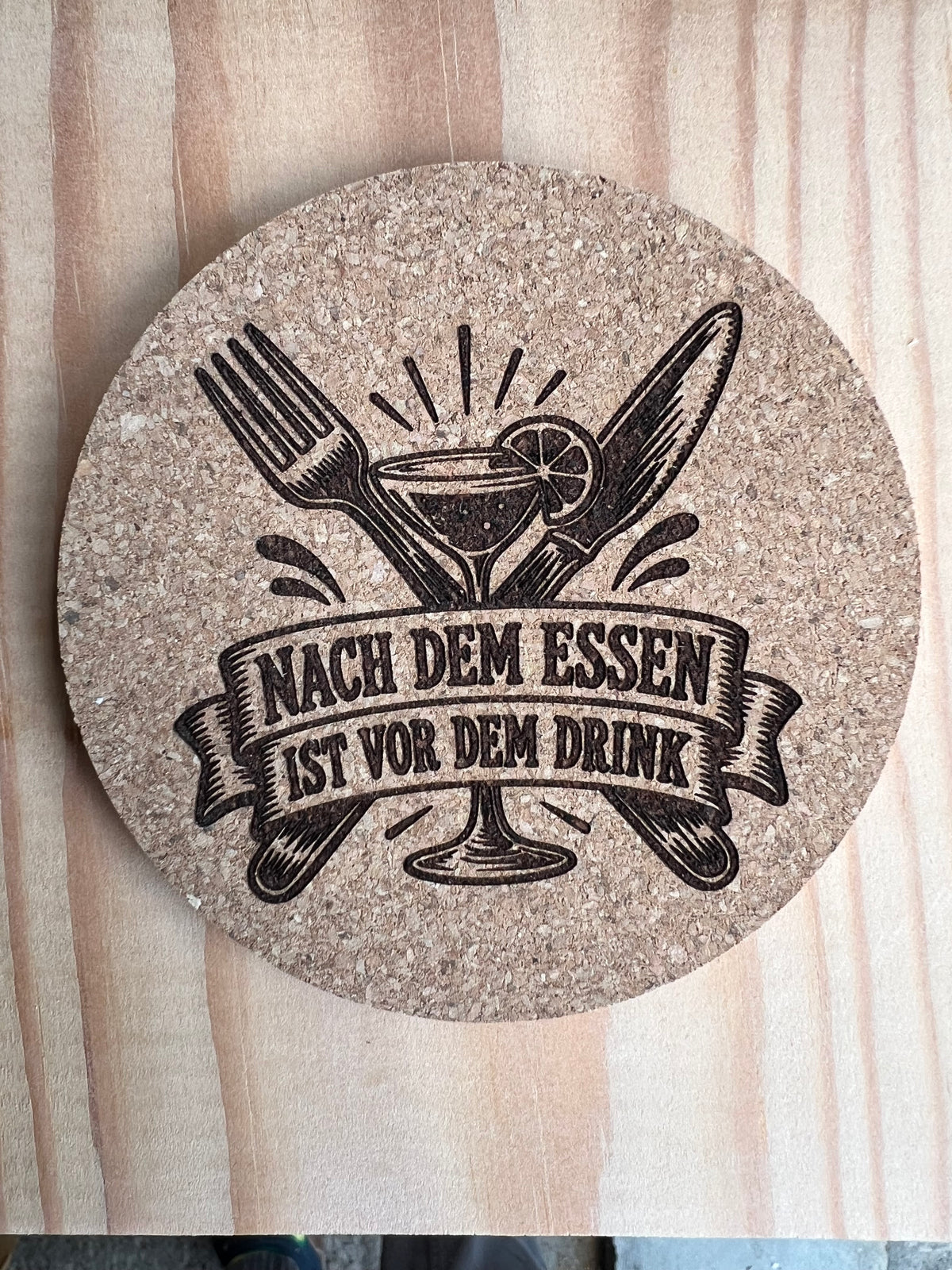 Korkuntersetzer «Nach dem Essen ist vor dem Drink»